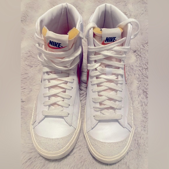 Nike Blazer Mid '77 FN - Picture 2 of 4